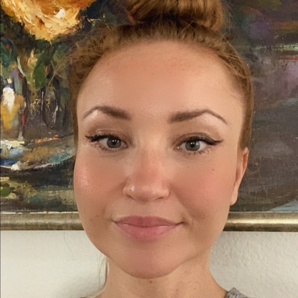 Meet your Posher, Paulina - Picture 1 of 1